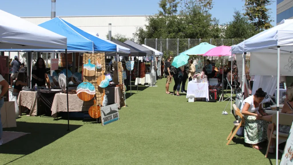 The Survival of Small Businesses at Pop-up Markets
